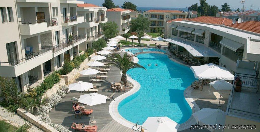 Renaissance Hanioti Resort Exteriör bild